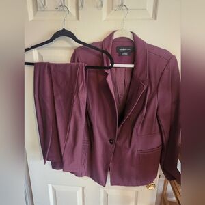 Studio One Purple Blazer and Pants Set